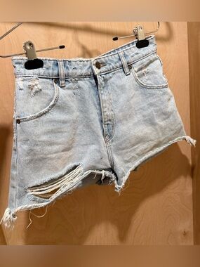 ROLLA'S Dusters Light Wash Distressed Denim Size 28